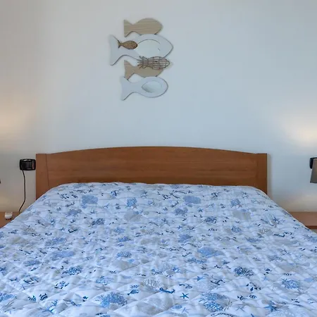 Guesthost - Beda House