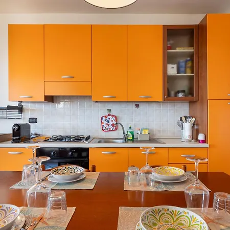 Guesthost - Beda House *