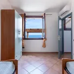 Guesthost - Beda House Διαμέρισμα