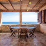 Guesthost - Beda House Porto Corallo
