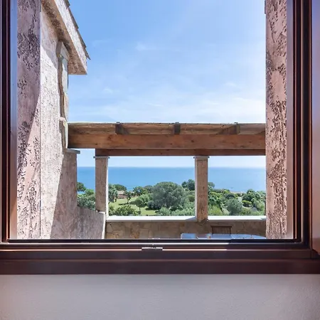 Guesthost - Beda House Διαμέρισμα Porto Corallo